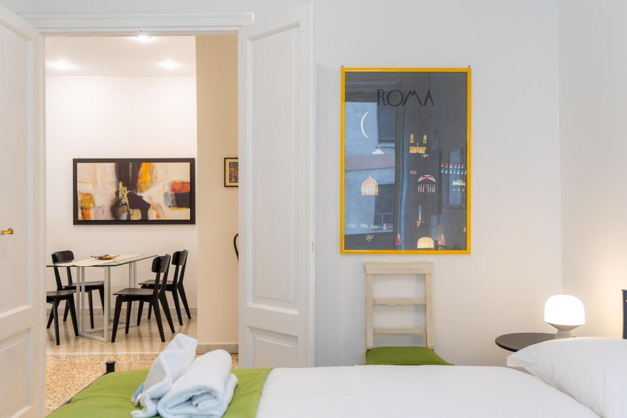 Clodia 5 By In Apartment *